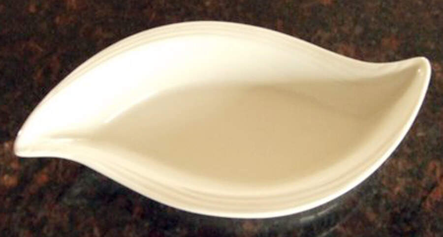 HTE3 10" Oval Serving Bowl by Hotel Balfour-1