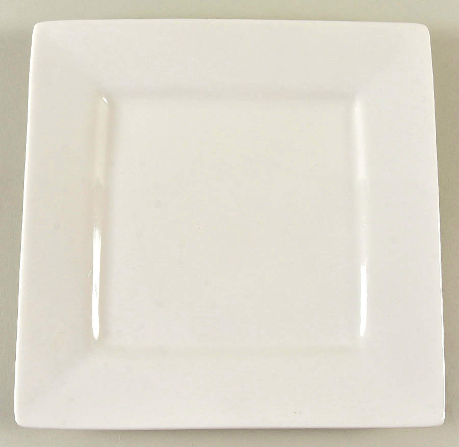 HTE4 Dinner Plate by Hotel Balfour-1