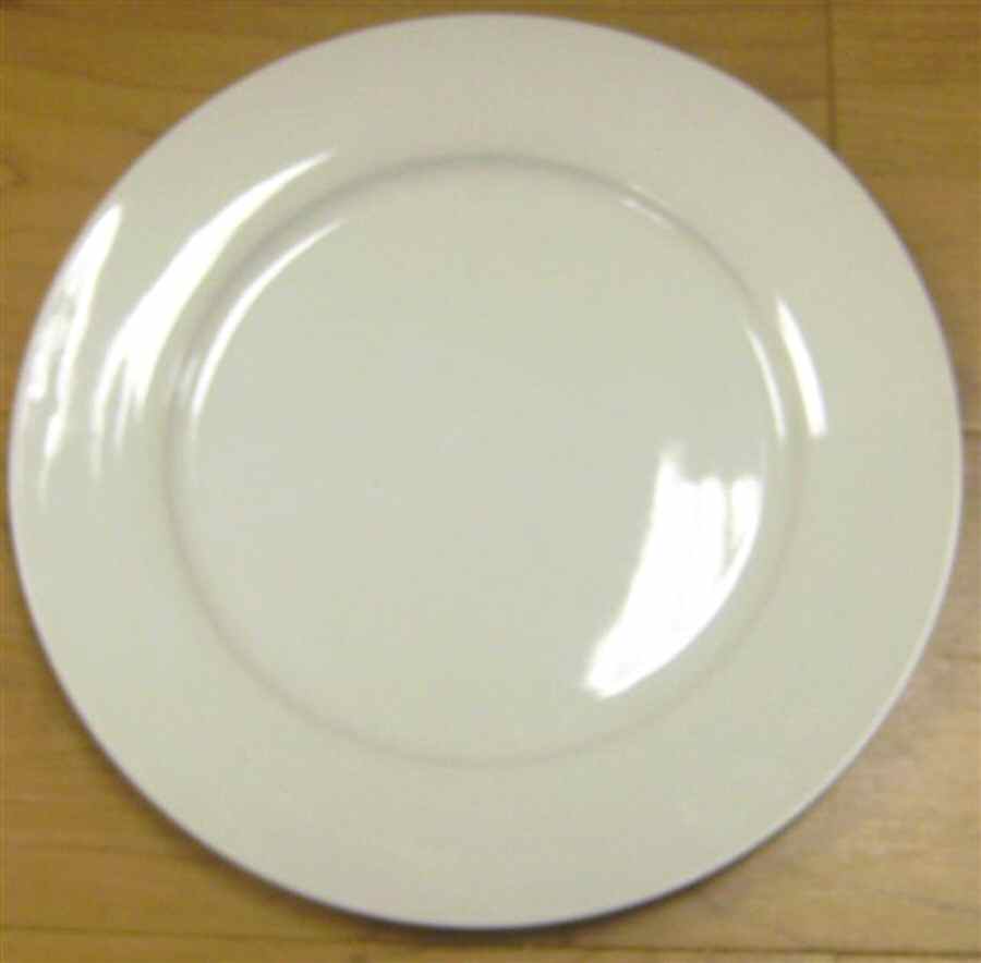 HTE6 Dinner Plate by Hotel Balfour-1