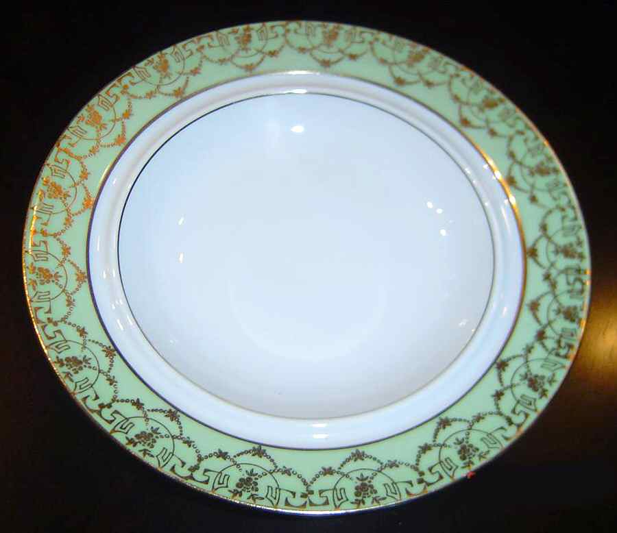 HUT1872 Round Butter No Lid by Hutschenreuther-1
