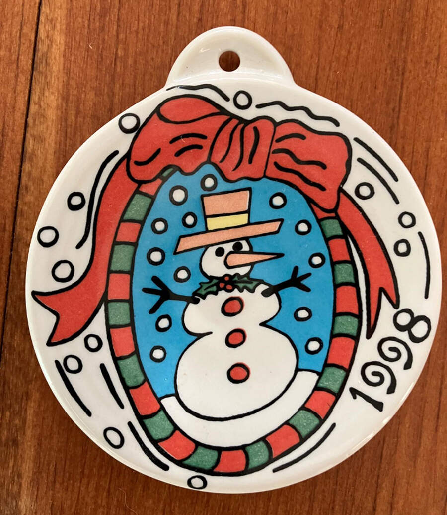 Fiesta Accessories 1998 Annual Ornament by Homer Laughlin -1