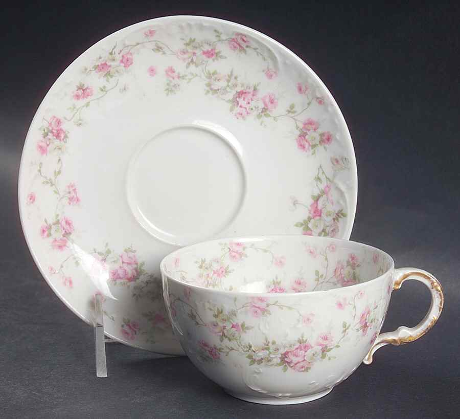 Schleiger 1246-9 Flat Cup & Saucer Set by Haviland-1