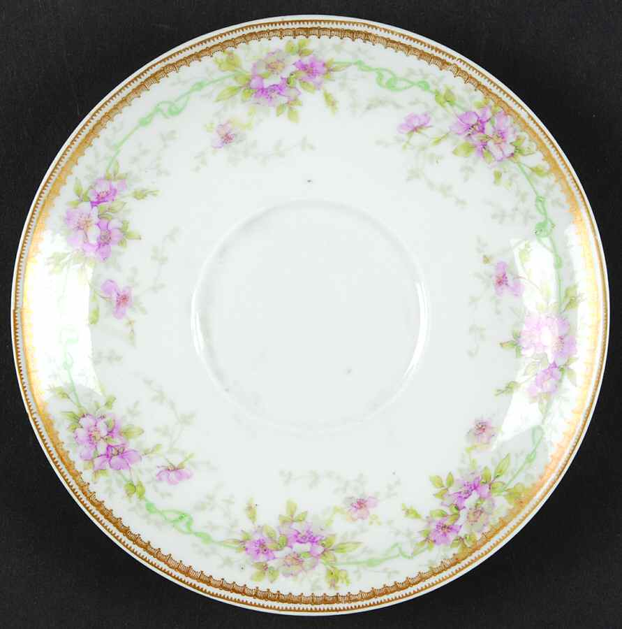 H3858 Saucer by Haviland-1