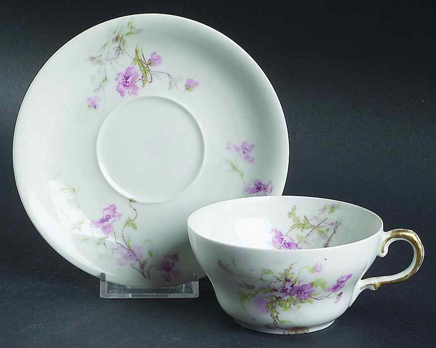 Schleiger 147-15 Flat Cup & Saucer Set by Haviland-1