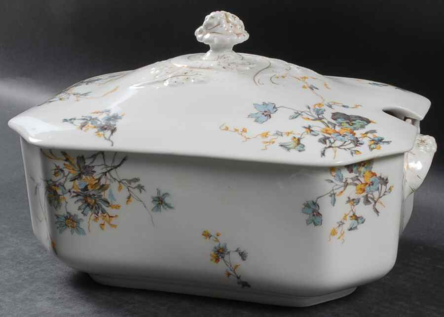Schleiger 1152-29 Rectangular Tureen & Lid by Haviland-1