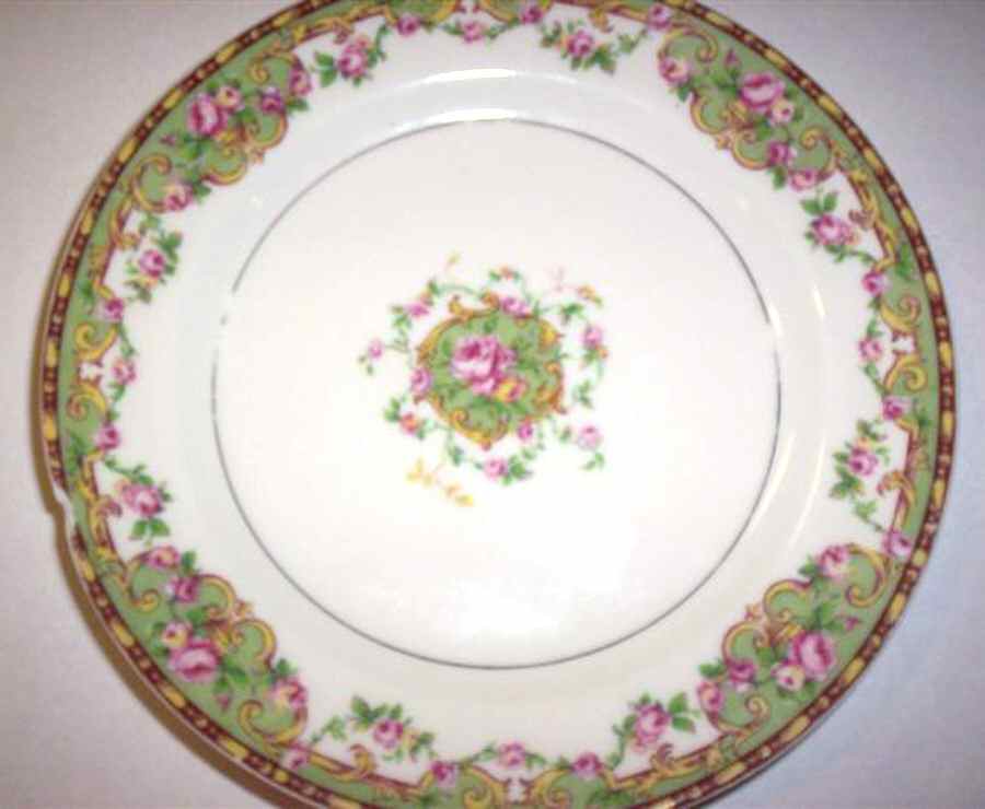 H3906 Dinner Plate by Haviland-1