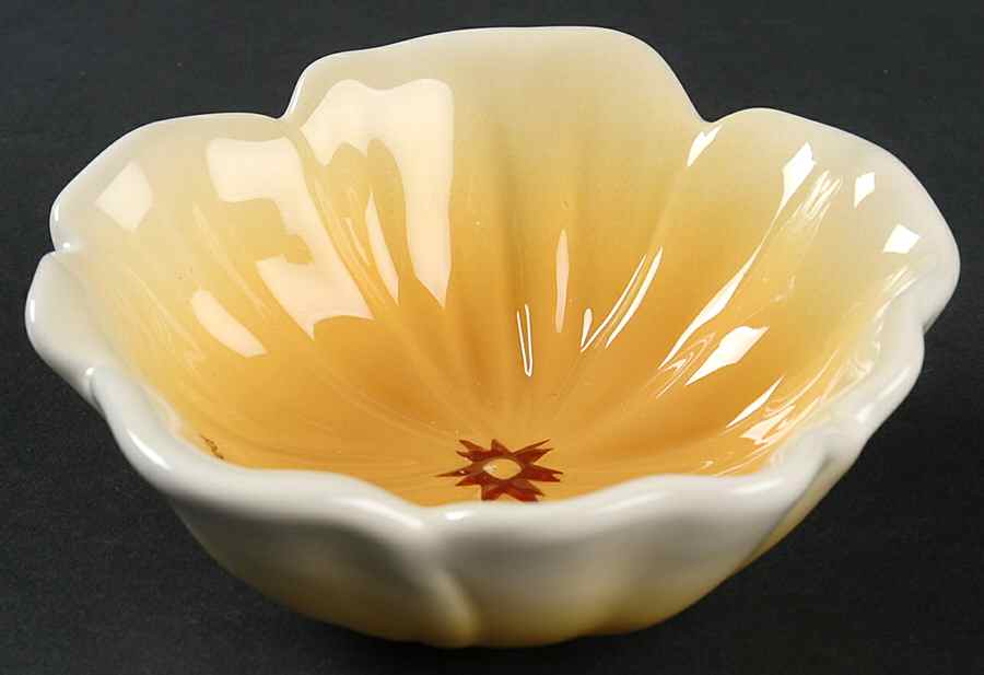 Garden Bouquet Figural Oatmeal Bowl by Homestudio-1
