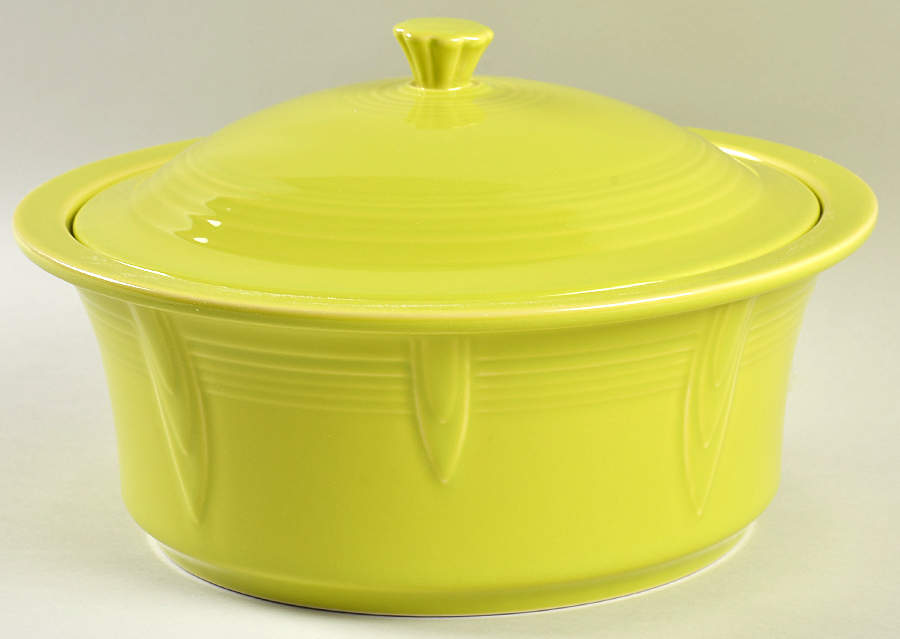 Fiesta Lemongrass (Intro 2009) 2.5 Qt Round Covered Casserole by Homer Laughlin -1