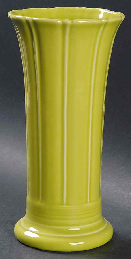 Fiesta Lemongrass (Intro 2009) 7" Vase by Homer Laughlin -1