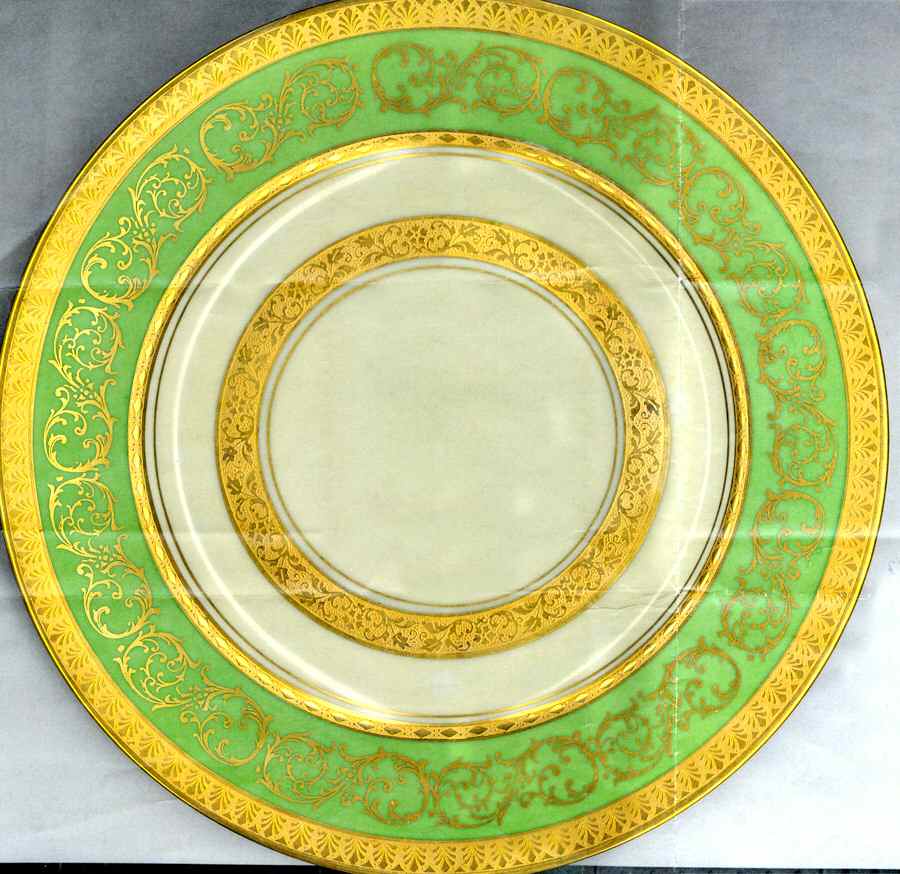 HC1149 Dinner Plate by Heinrich - H&C-1