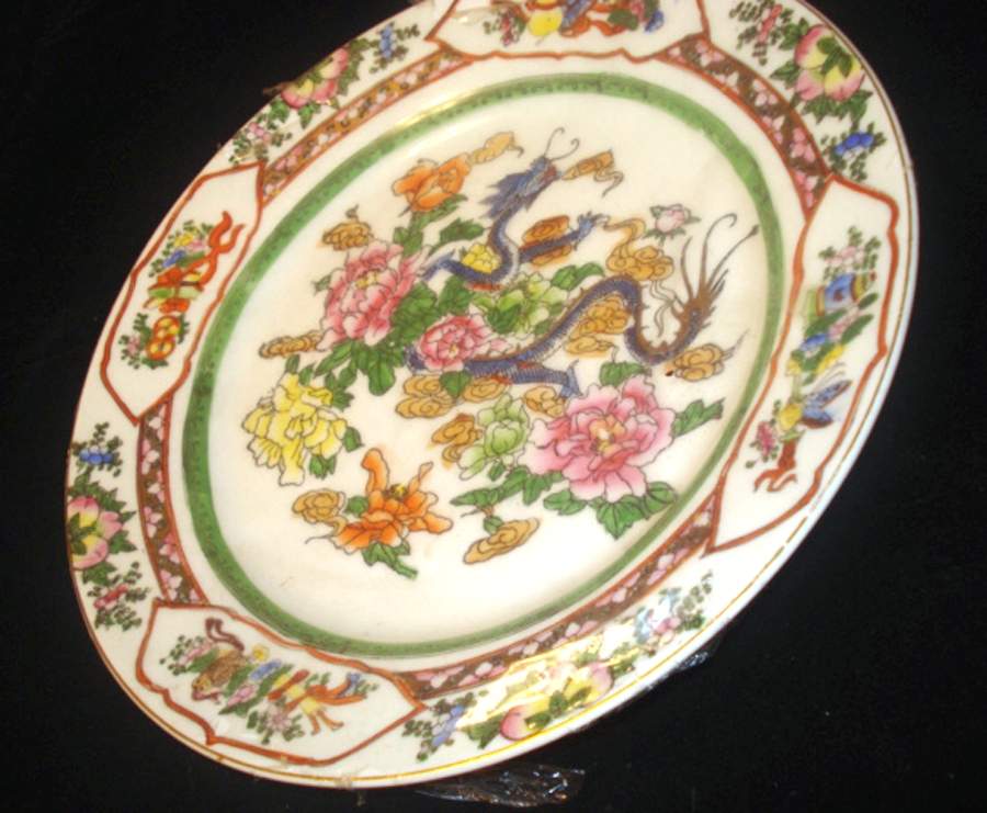 HKO15 Dinner Plate by Hong Kong-1