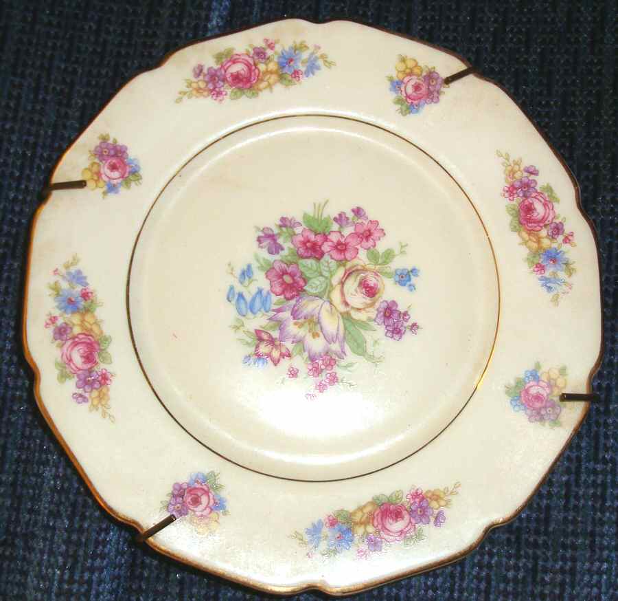 HC1154 Salad Plate by Heinrich - H&C-1