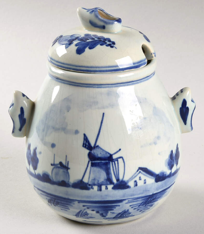 HLA18 Sugar Bowl & Lid by Holland-1