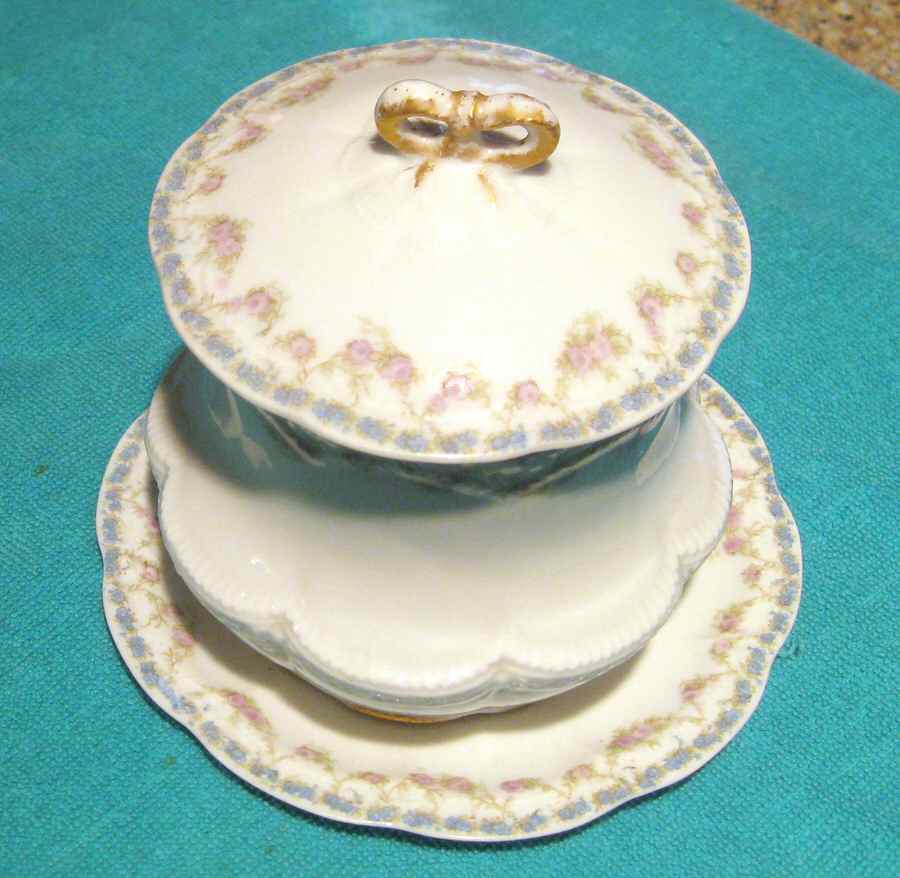 Schleiger 82-1 (3 Pc) Condensed Milk Holder by Haviland-1