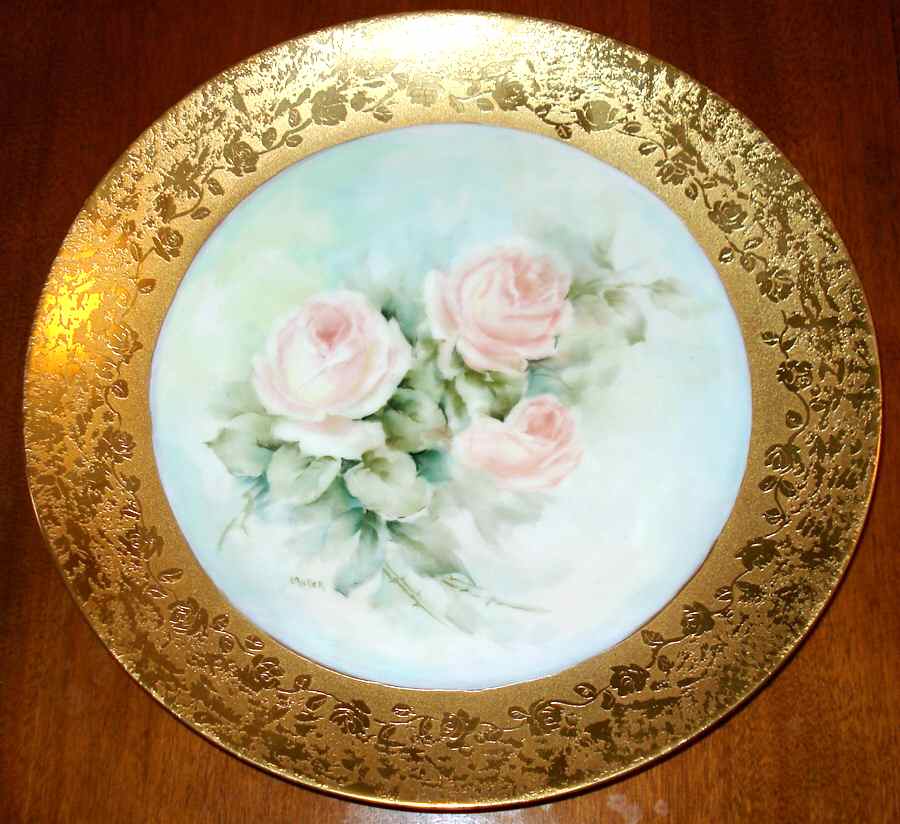 HLI18 Dinner Plate by Holiday-1