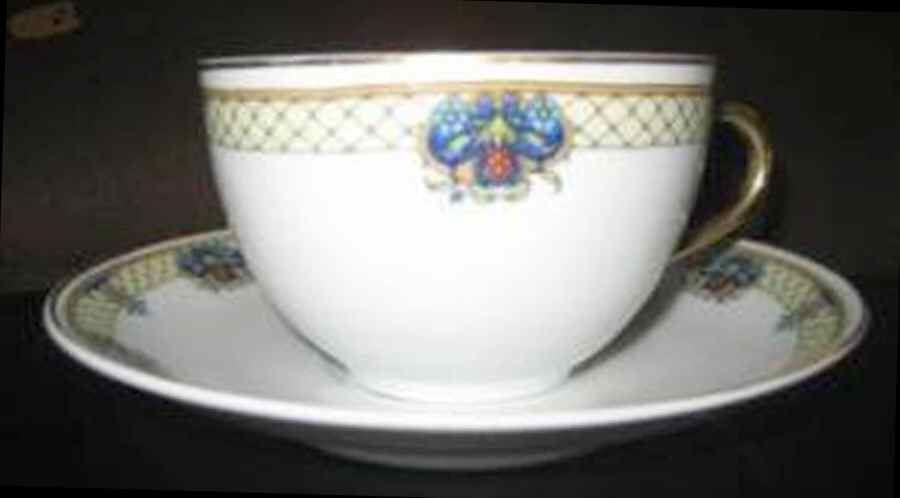 HEJ119 Flat Cup & Saucer Set by Hertel Jacob-1