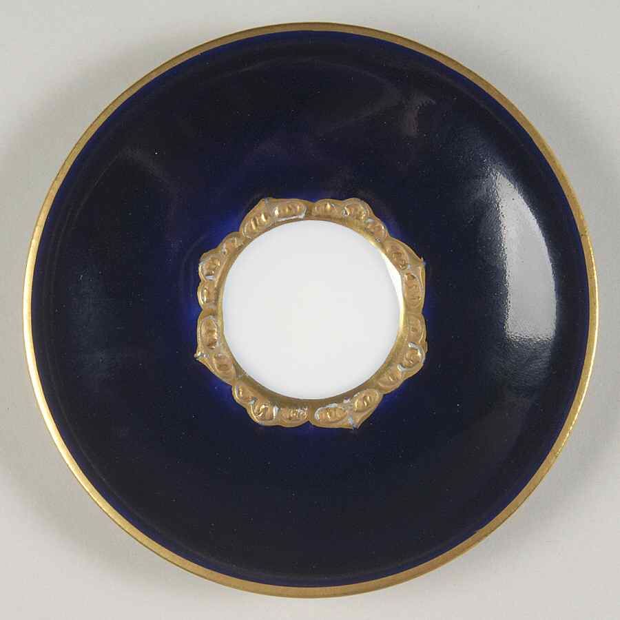 7667 Saucer for Demitasse Cup by Graf Von Henneberg-1