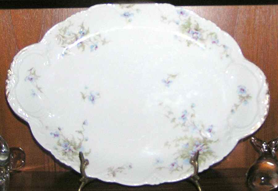 Schleiger 147-16 14" Oval Serving Platter by Haviland-1