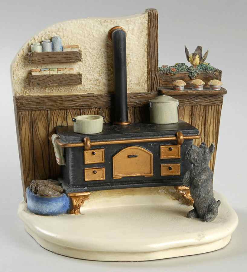 In the Kitchen Kozy Kitchen Hummelscape - No Box by M.I. Hummel-1