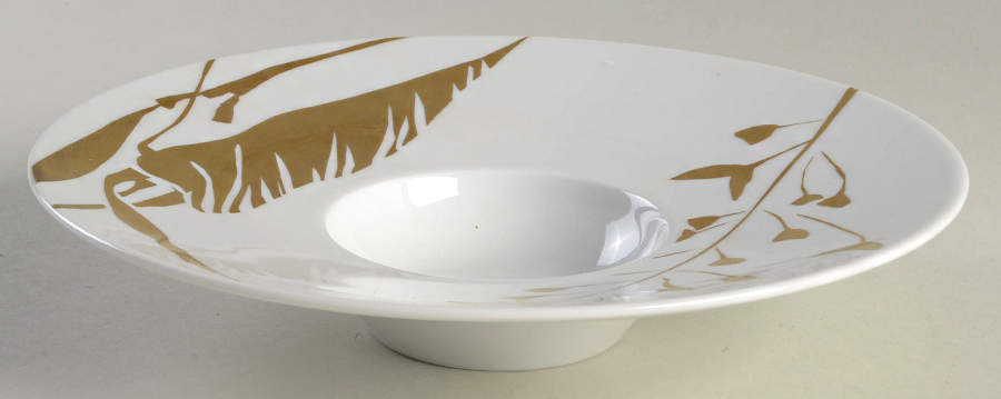Outline Gold Amuse Bouche Bowl by Hering Berlin-1