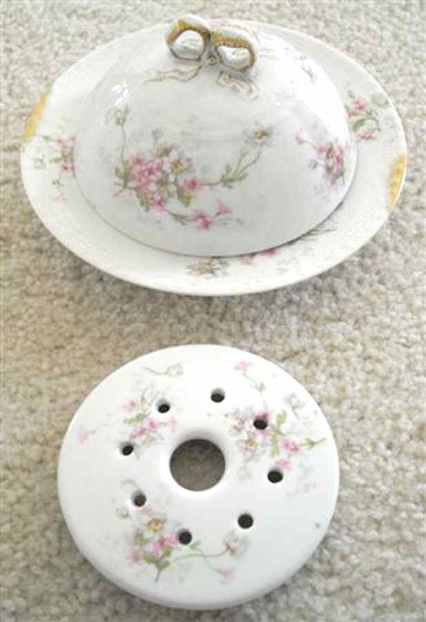 H3952 Round Covered Butter by Haviland-1