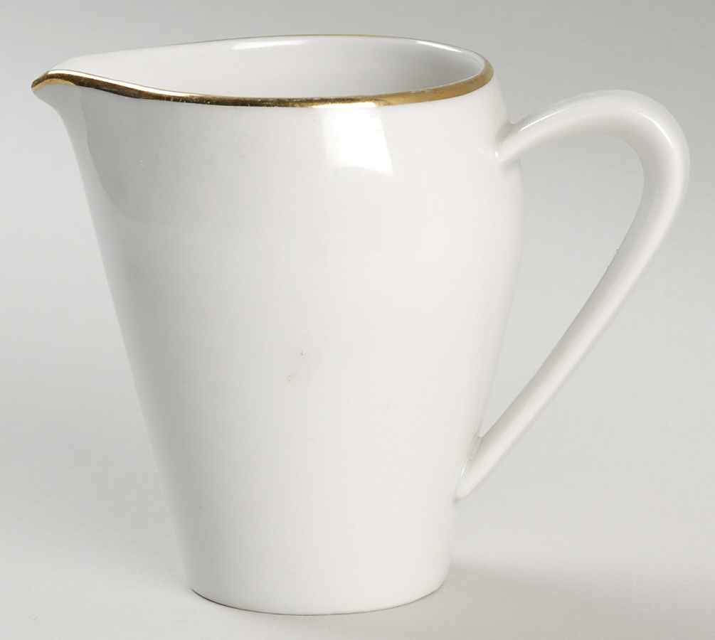 37450 Creamer by Hutschenreuther-1