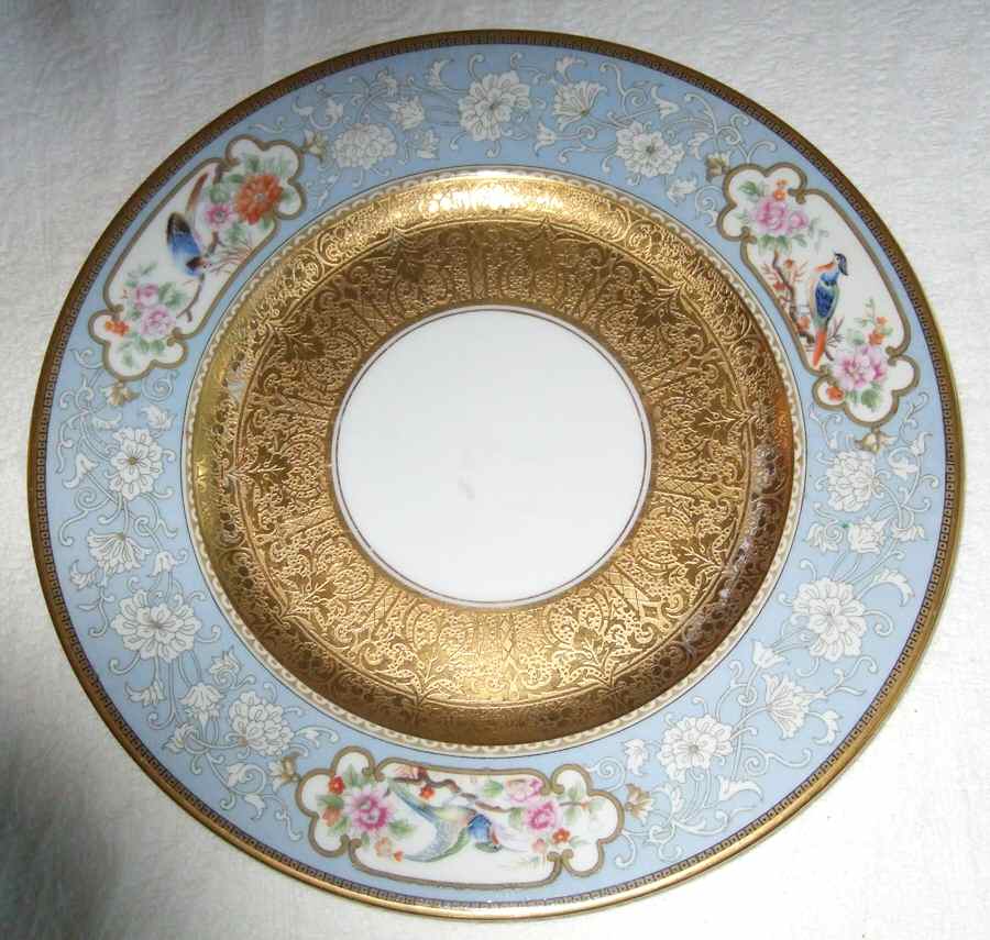HUT1916 Dinner Plate by Hutschenreuther-1