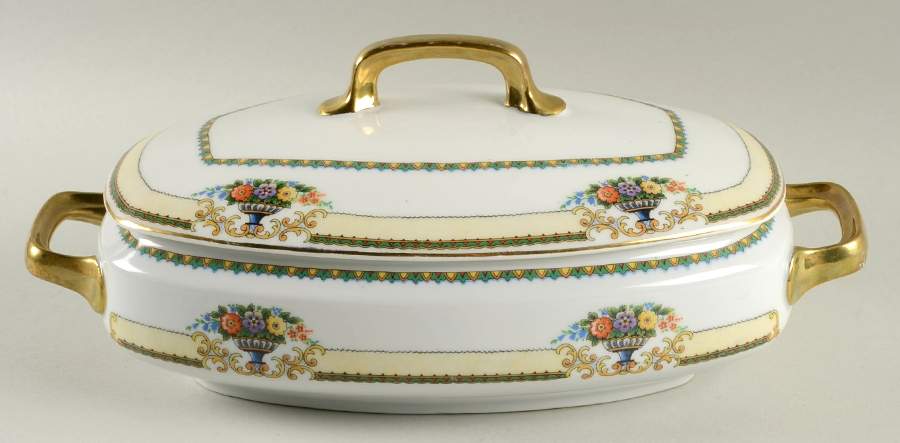 5993 Square Covered Vegetable by H&J Co (Bavaria)-1