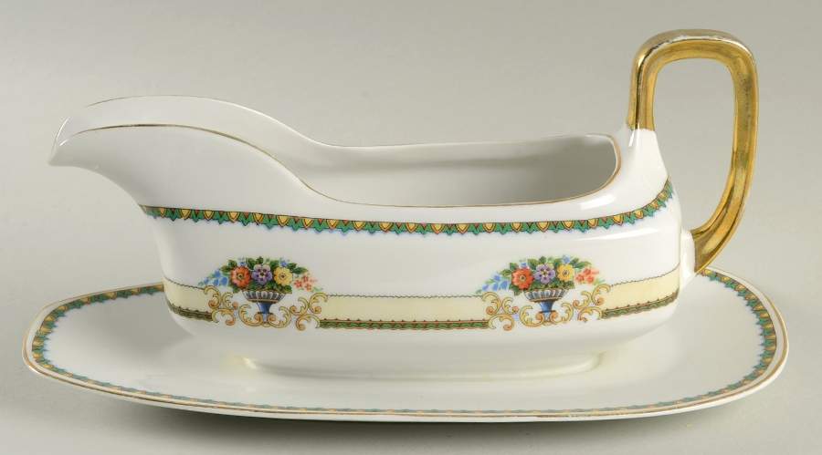 5993 Gravy Boat with Attached Underplate by H&J Co (Bavaria)-1