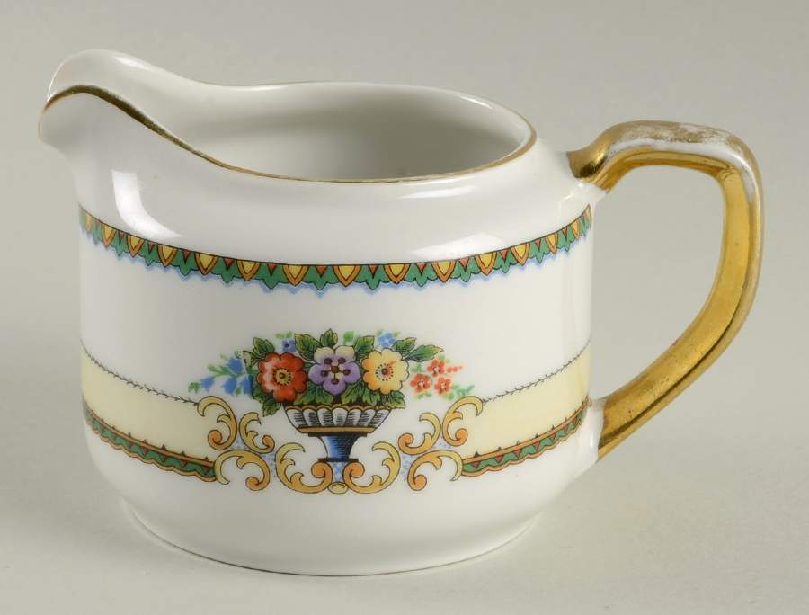 5993 Creamer by H&J Co (Bavaria)-1