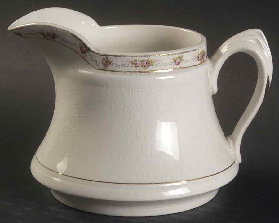 HAR159 Creamer by Harker-1