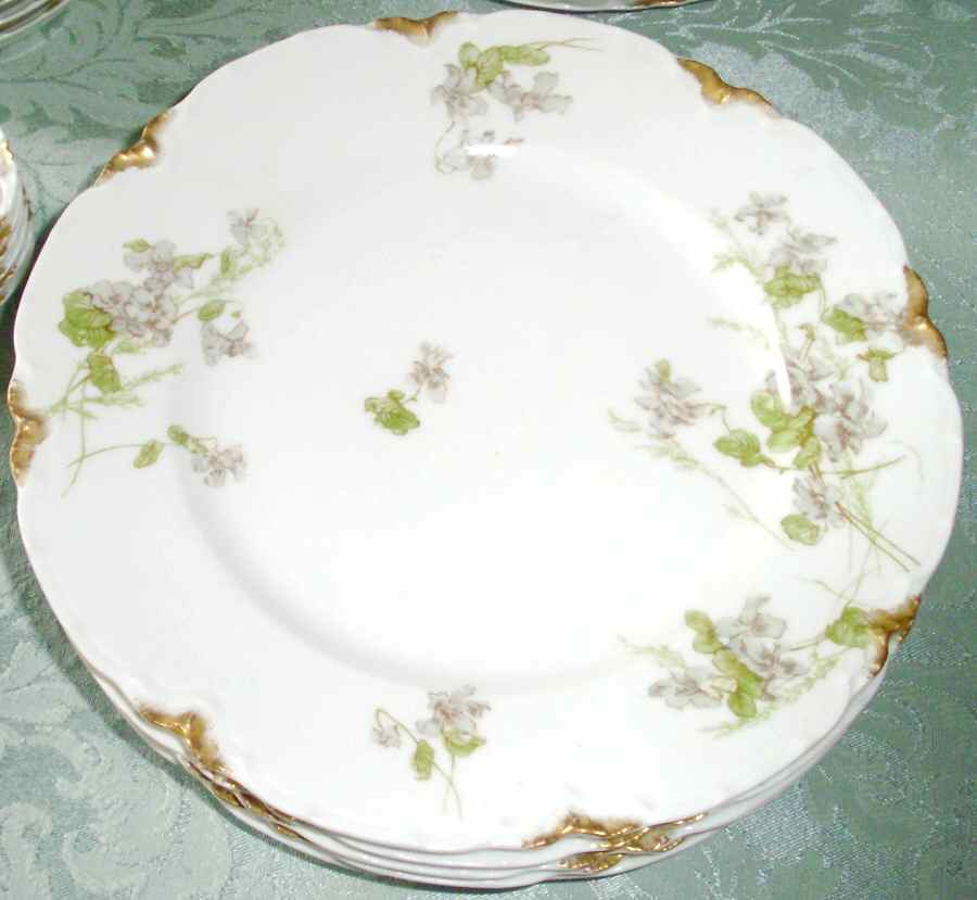 Schleiger 253-2 Dinner Plate by Haviland-1