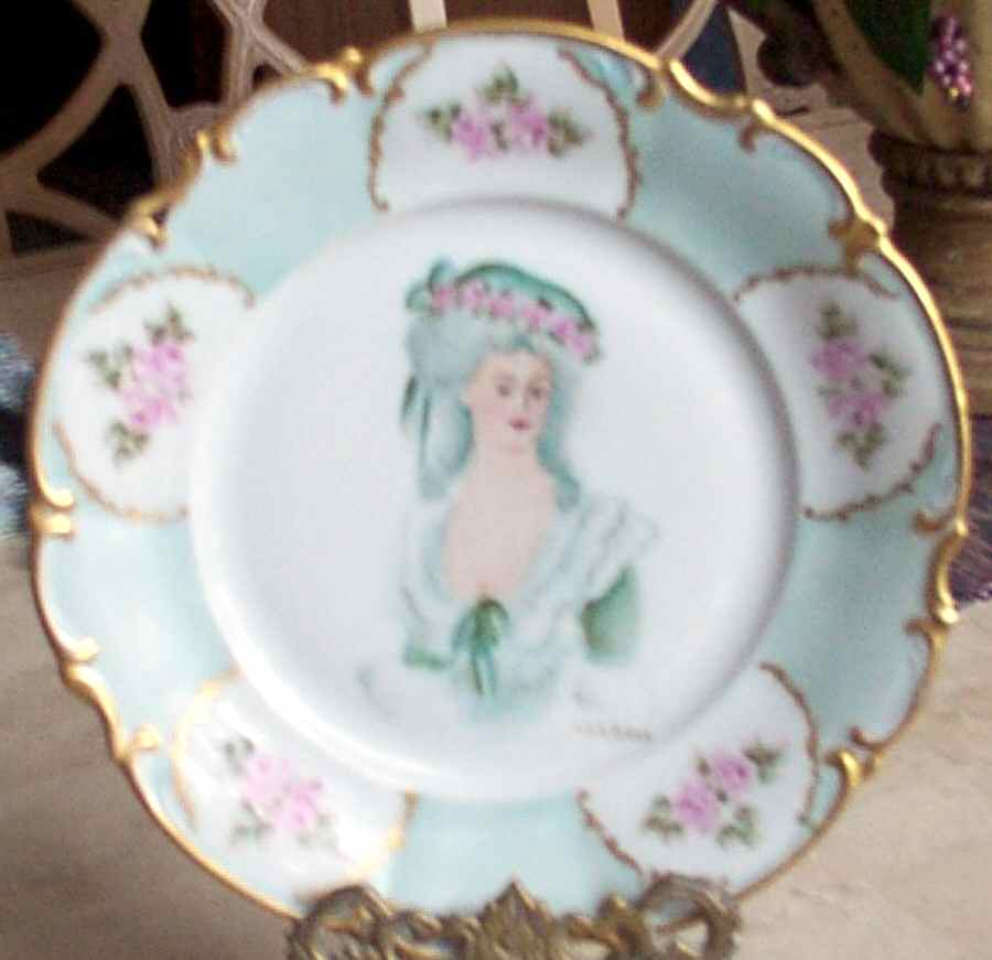 HUT1923 Salad Plate by Hutschenreuther-1
