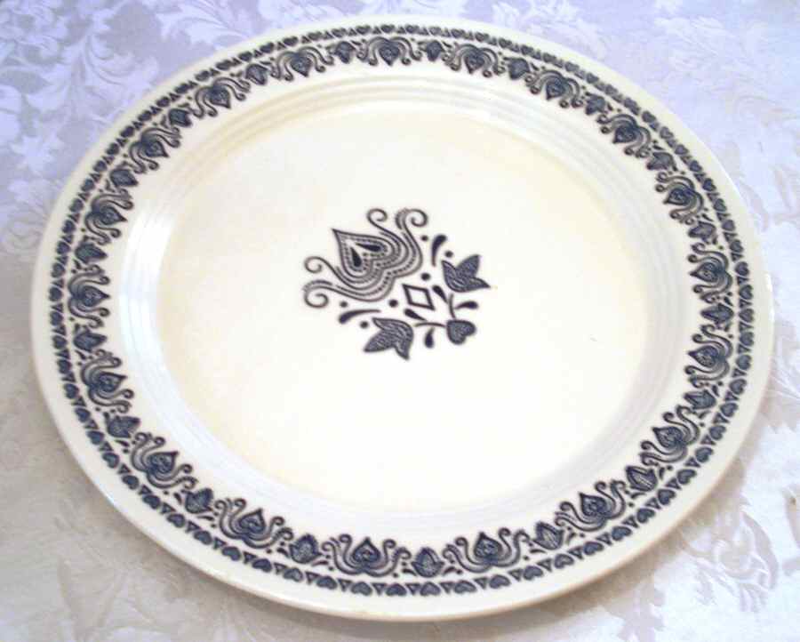 HLC3812 12" Chop Plate (Round Platter) by Homer Laughlin -1