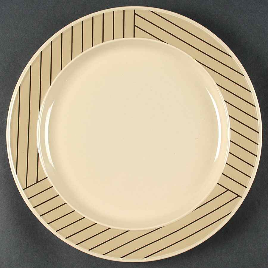 Network Tan Dinner Plate by Daniel Hechter-1