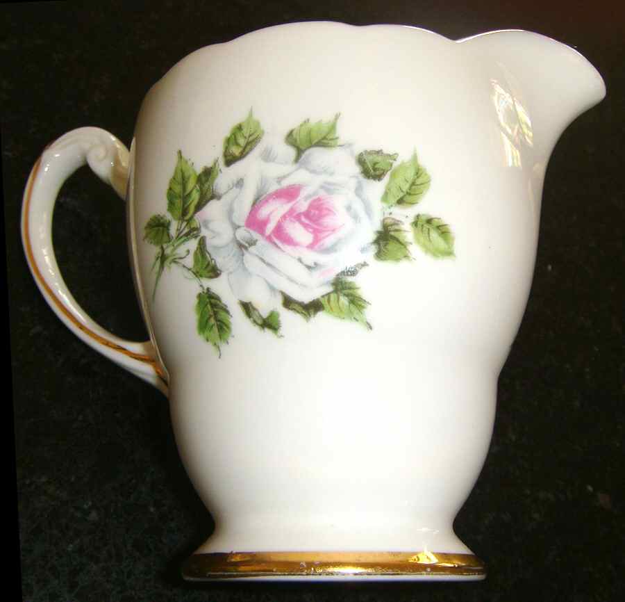 C362 Pitcher by Hammersley-1