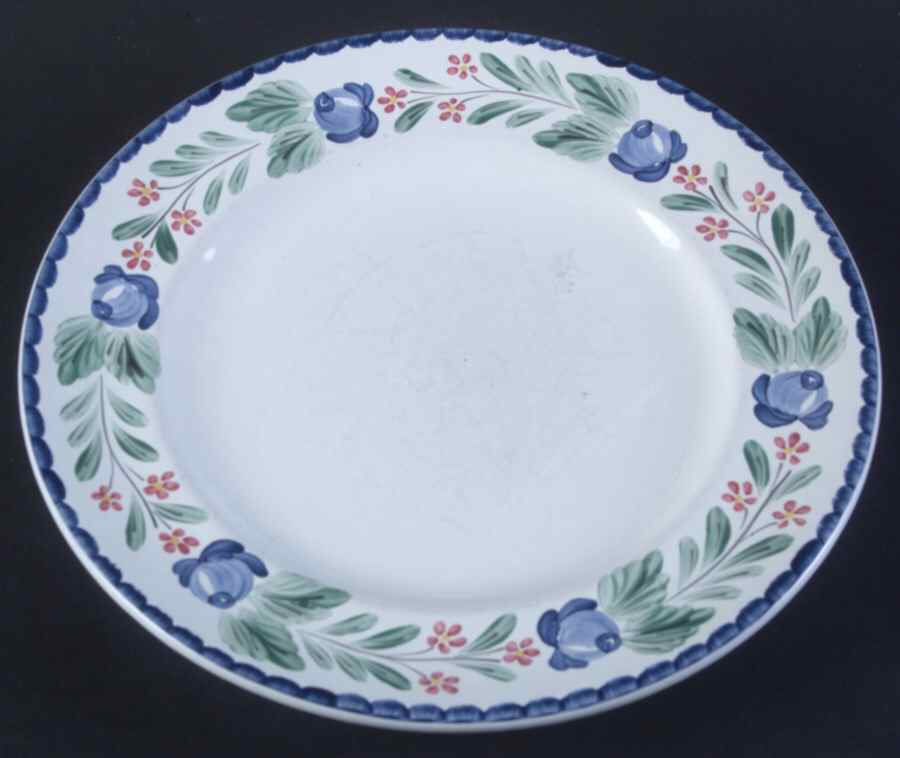 HVP11 Salad Plate by Herend Village-1