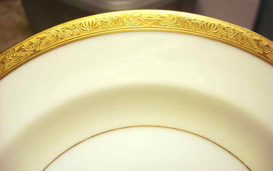 H3978 Dinner Plate by Haviland-1