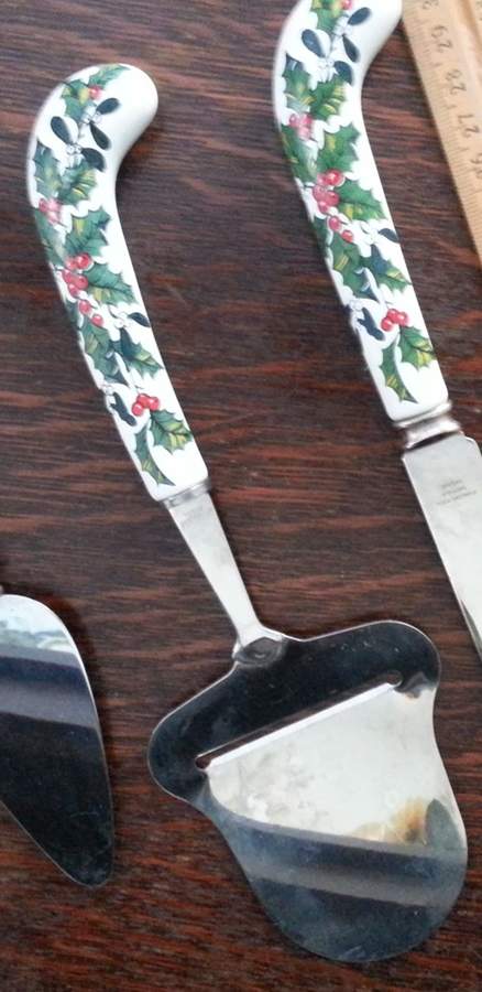 Holly Cheese Spreader/Serving by House of Prill-1