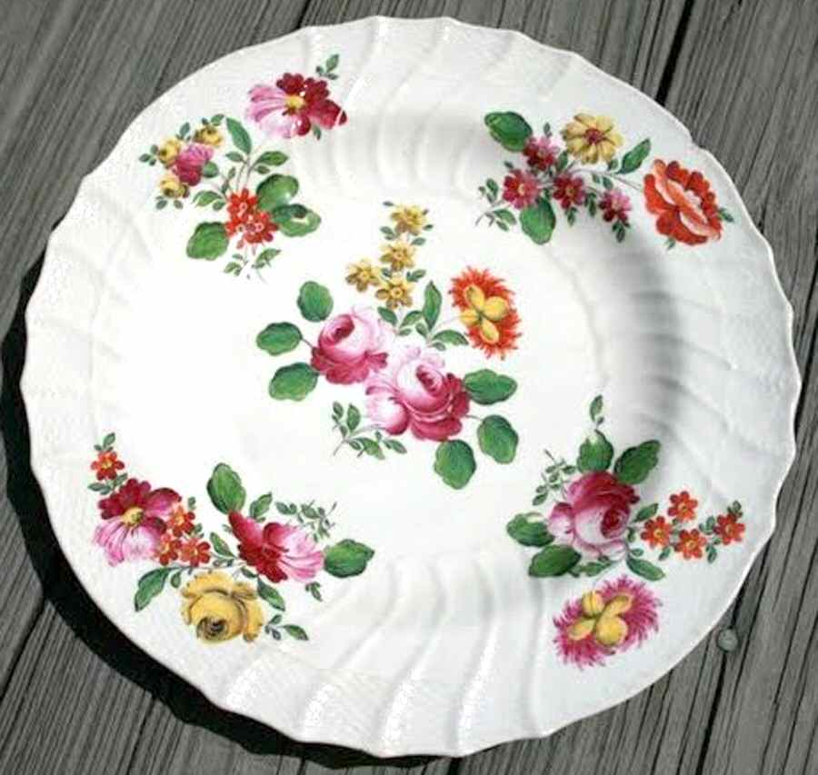 HER70 Dinner Plate by Herend-1