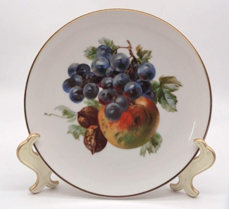 HUT1932 Salad Plate by Hutschenreuther-1