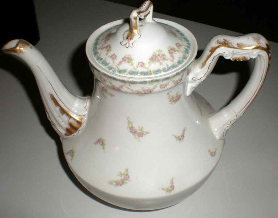 Schleiger 271-5 Teapot & Lid by Haviland-1