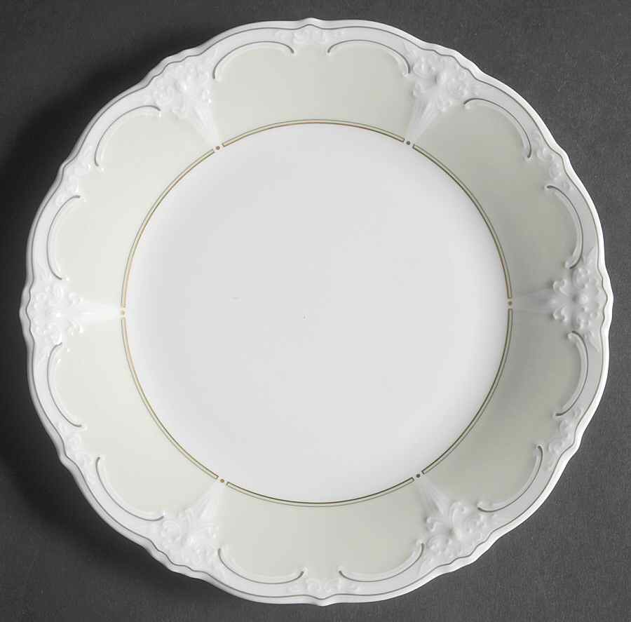 HUT1945 Salad Plate by Hutschenreuther-1
