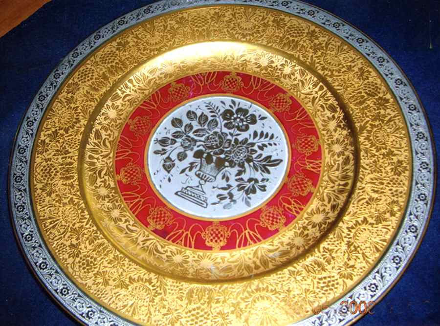 HUT1949 Dinner Plate by Hutschenreuther-1