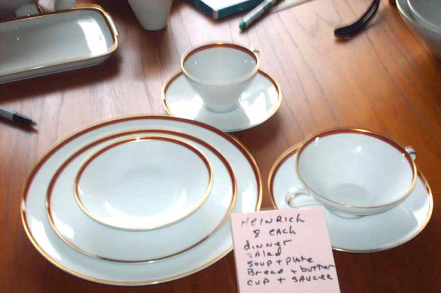 HC1173 Dinner Plate by Heinrich - H&C-1