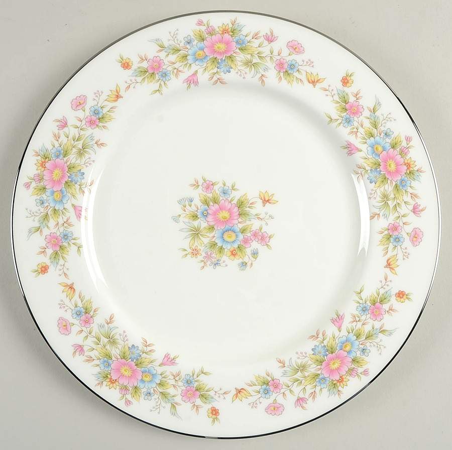 Flora Dinner Plate by Hallmark-1