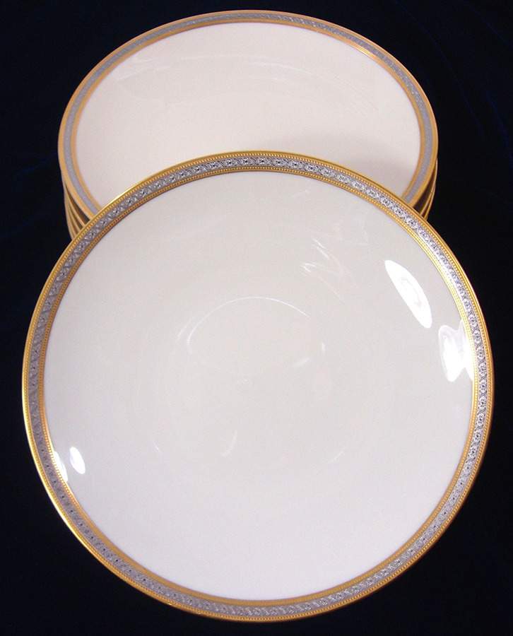 HC1177 Dinner Plate by Heinrich - H&C-1