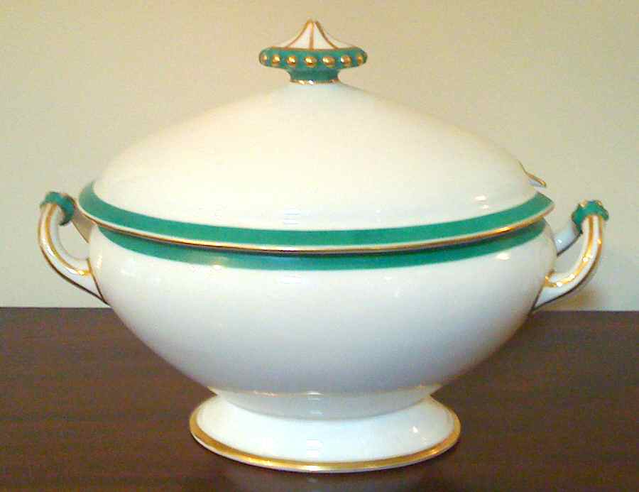 H4032 Round Covered Vegetable by Haviland-1