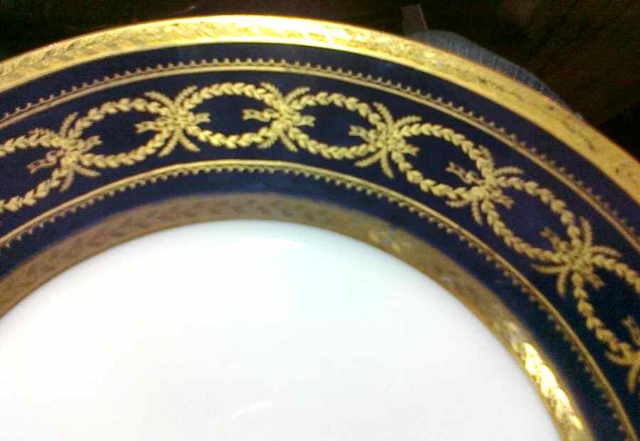 HUT1974 Dinner Plate by Hutschenreuther-1
