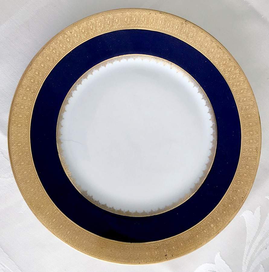 0241 Dinner Plate by Hutschenreuther-1